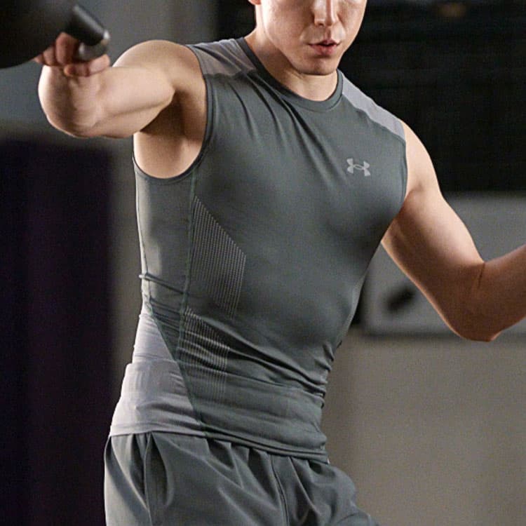 Спортивный костюм Under Armour HeatGear Vent - изображение 3