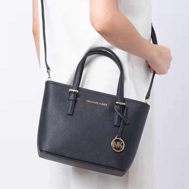 Сумка Michael Kors Jet Set Black - изображение 7