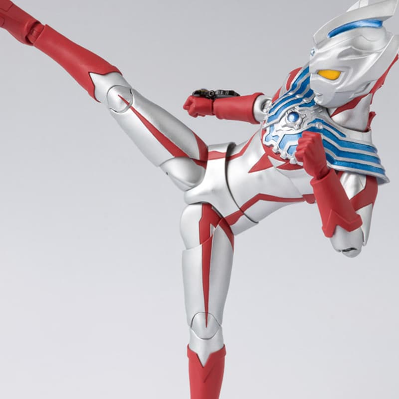 Фигурка BANDAI S.H.F - изображение 5