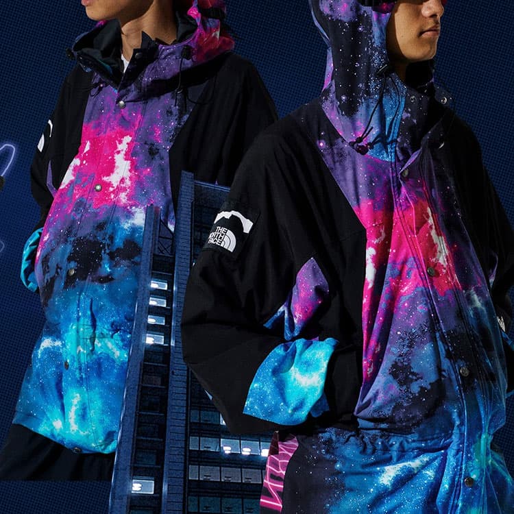 Демисезонная куртка The North Face x Invincible Mountain Light Jacket Metaverse Neon - изображение 5