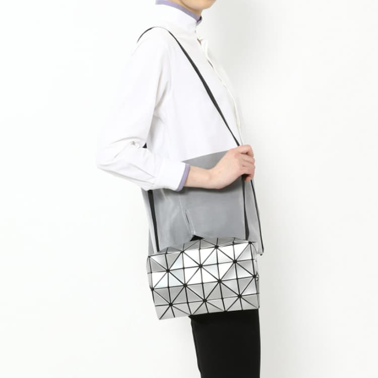 Мини-сумка ISSEY MIYAKE Carton PVC - изображение 5