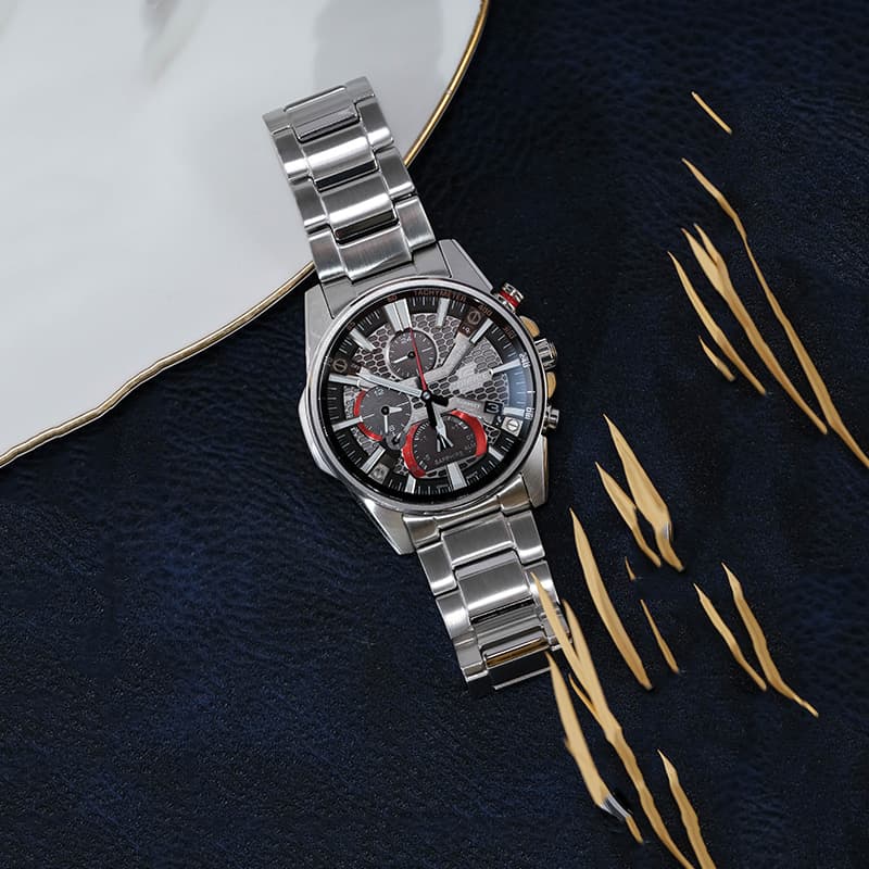 Часы CASIO EDIFICE EQB-1200YD-1APR - изображение 4