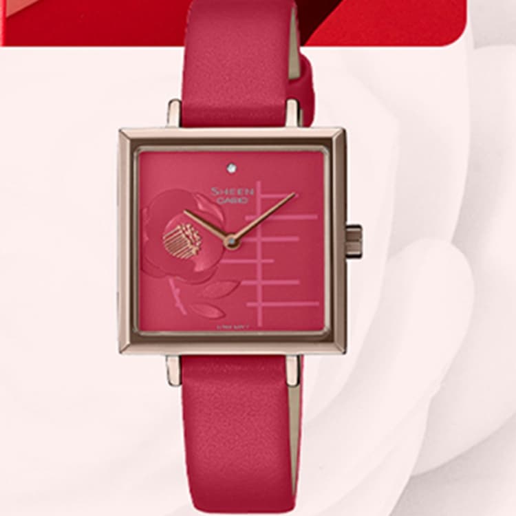 Часы CASIO SHEEN SHE-C141CGL-4AUPFH-person - изображение 3