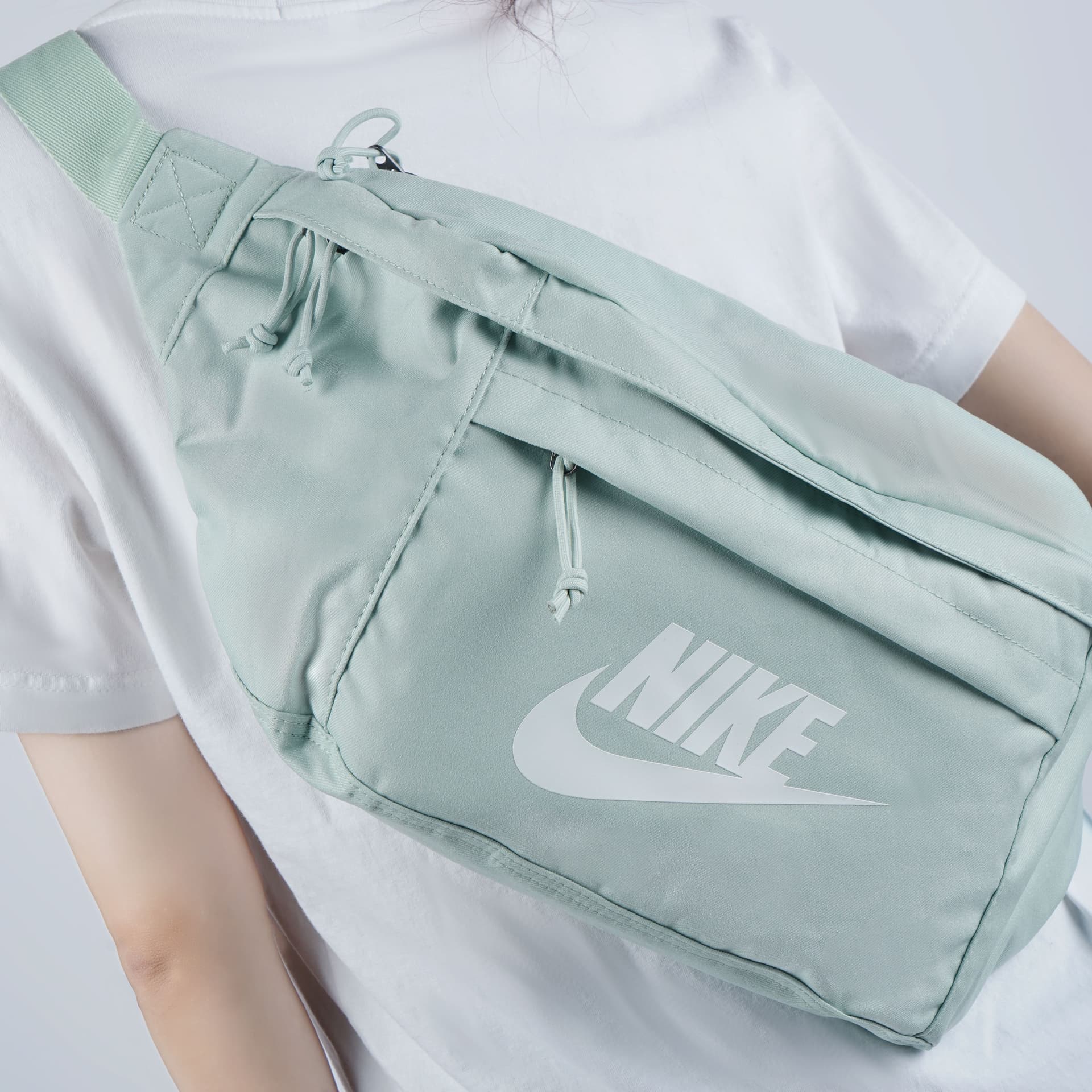 Поясная сумка Nike Tech Hip Pack Mint Green - изображение 7