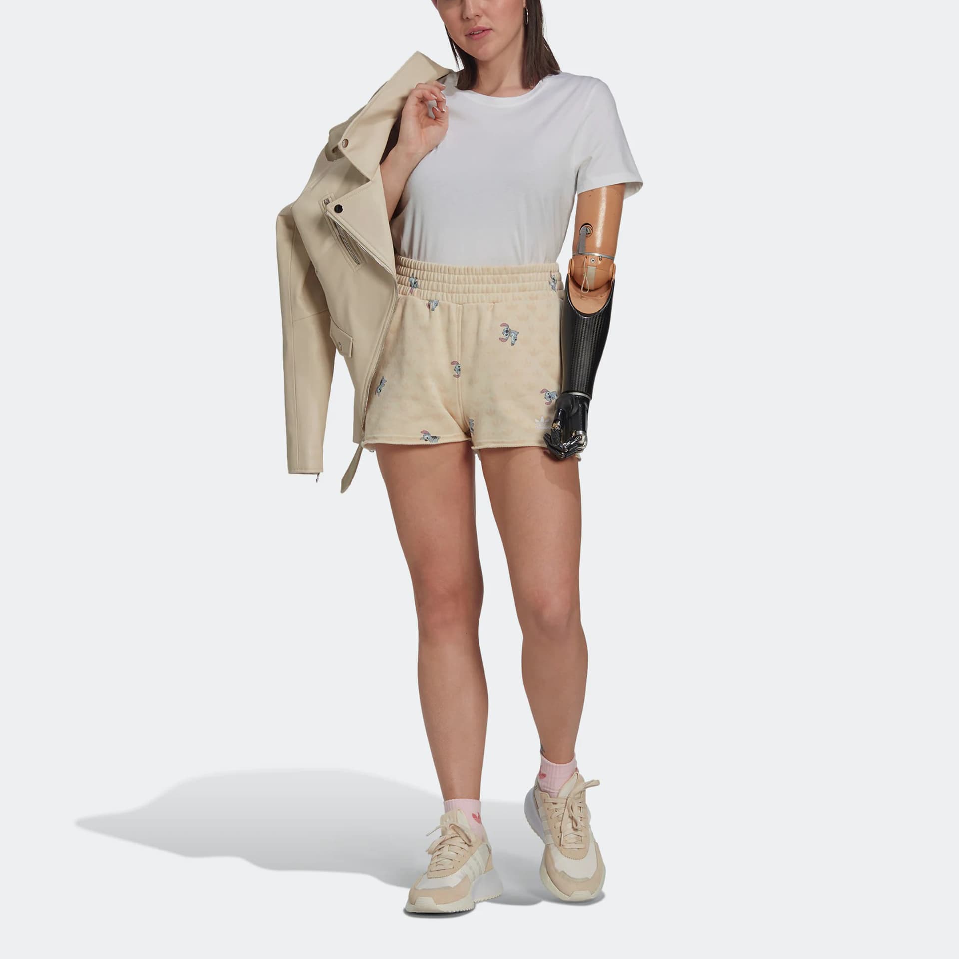 Шорты adidas Originals x Disney Shorts - изображение 2