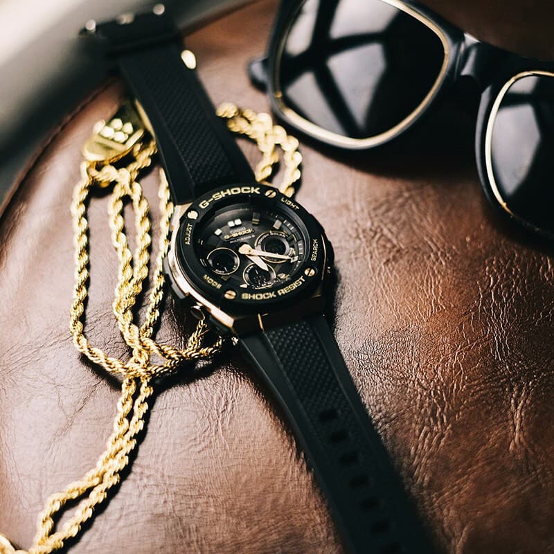 Часы Casio G-Shock GST-W300G-1A9PR - изображение 4