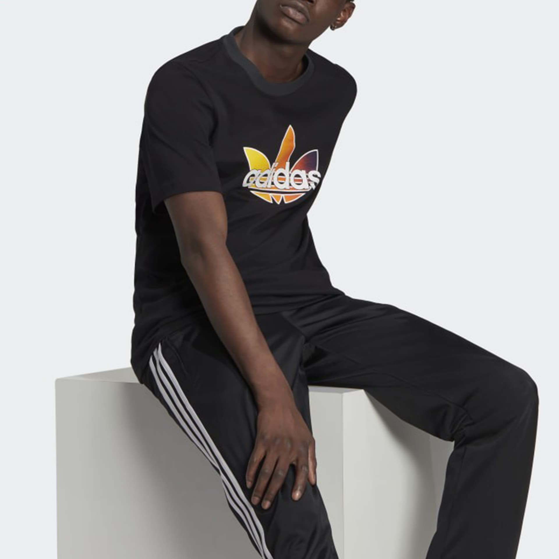 Футболка adidas originals Sprt Graphic LogoT - изображение 4