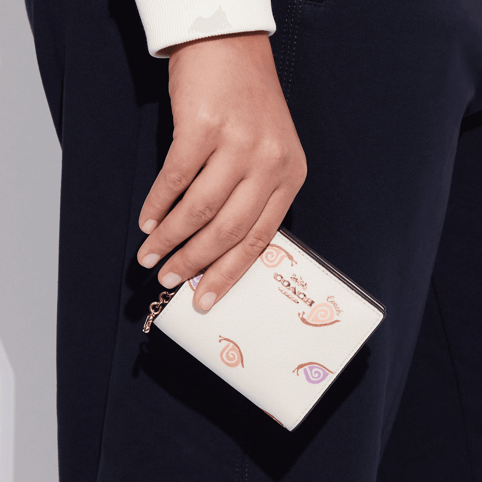 Кошелек COACH Snap Wallet - изображение 5