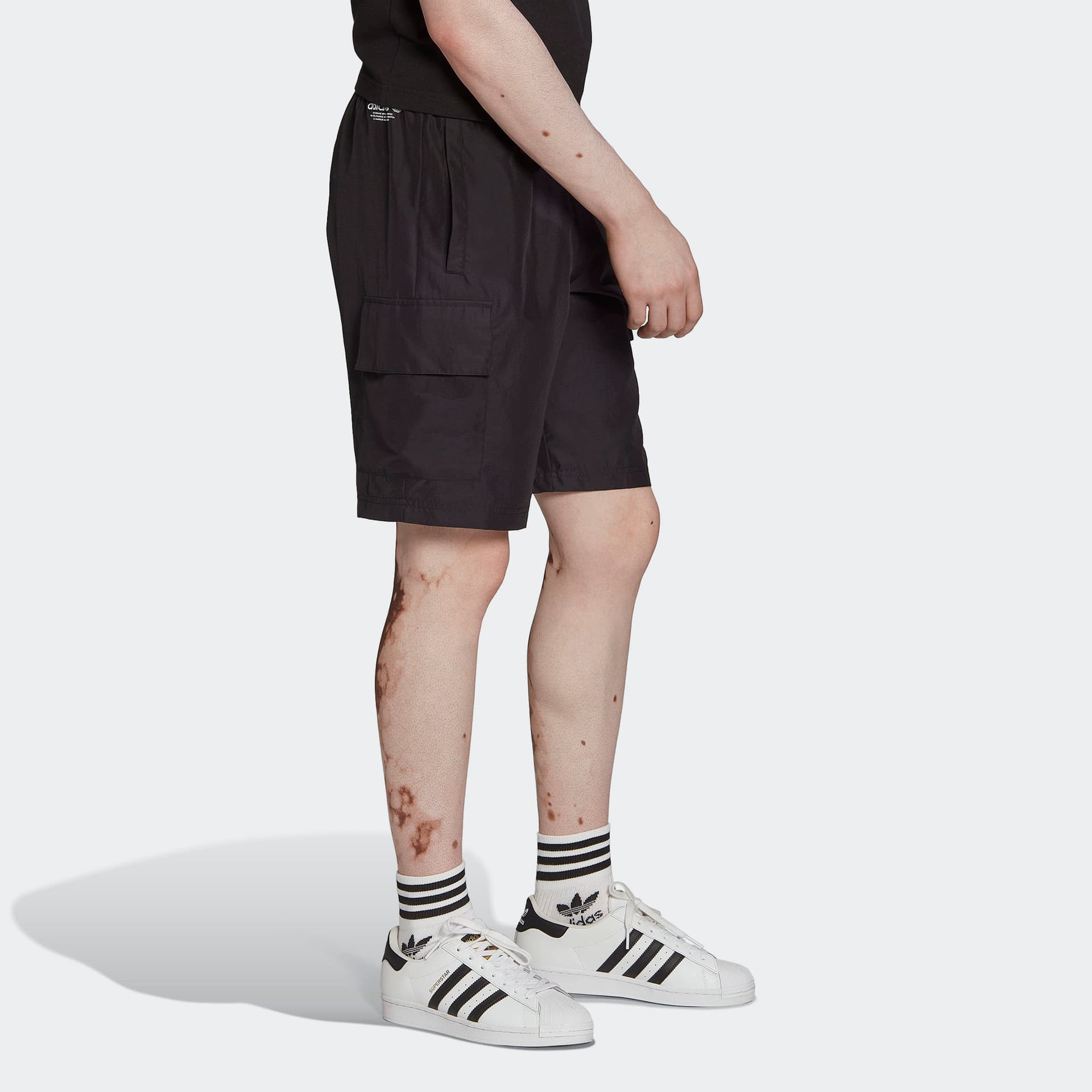 Шорты adidas Originals Logo Print Shorts - изображение 3