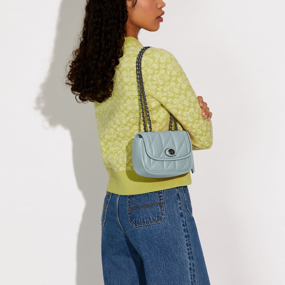 Мини-сумка COACH Pillow 20 - изображение 4