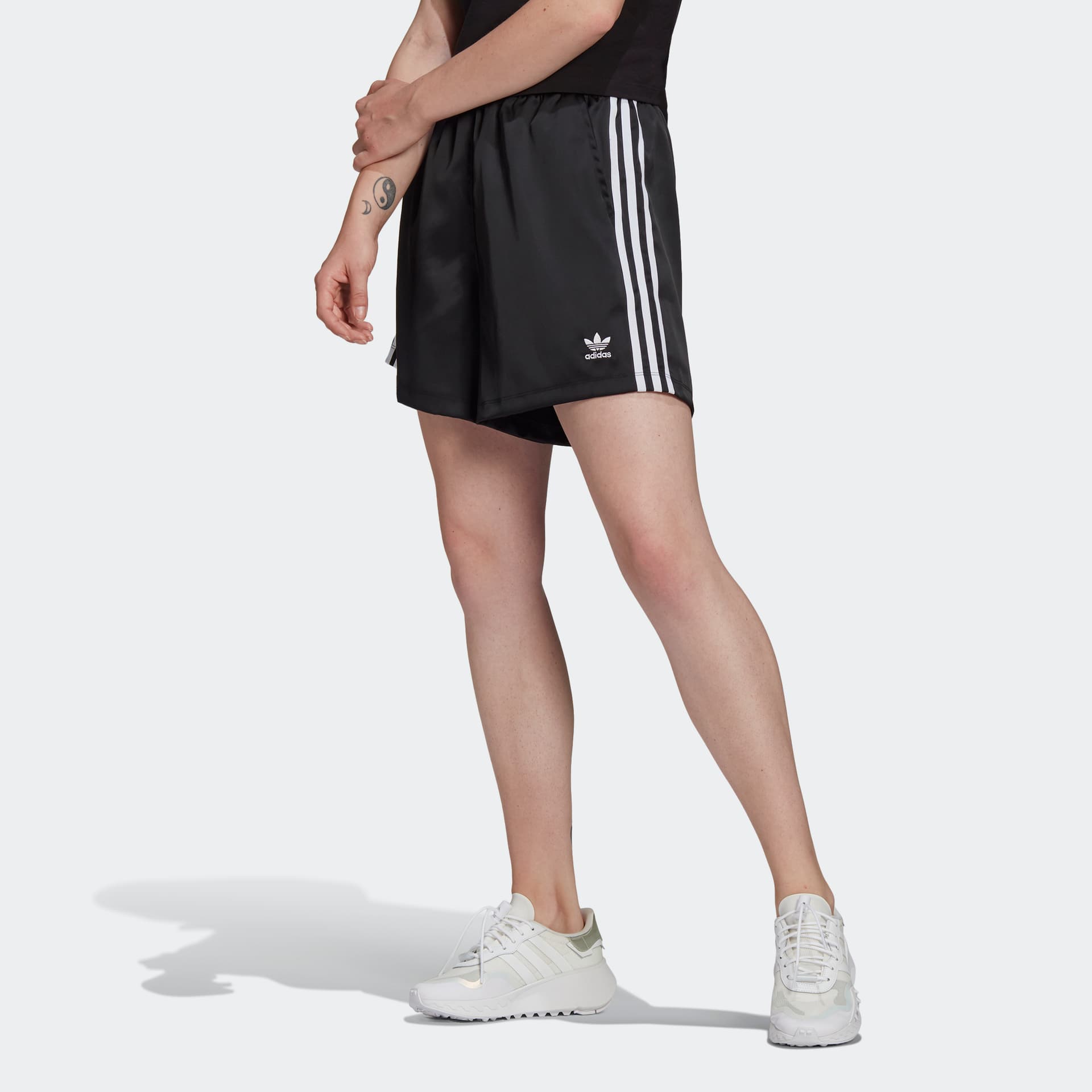 Шорты adidas Originals Satin Shorts - изображение 3