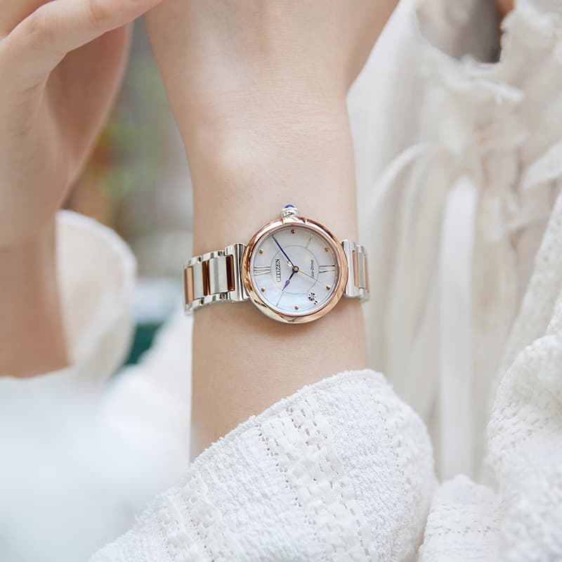 Часы CITIZEN EM1074-82D - изображение 5