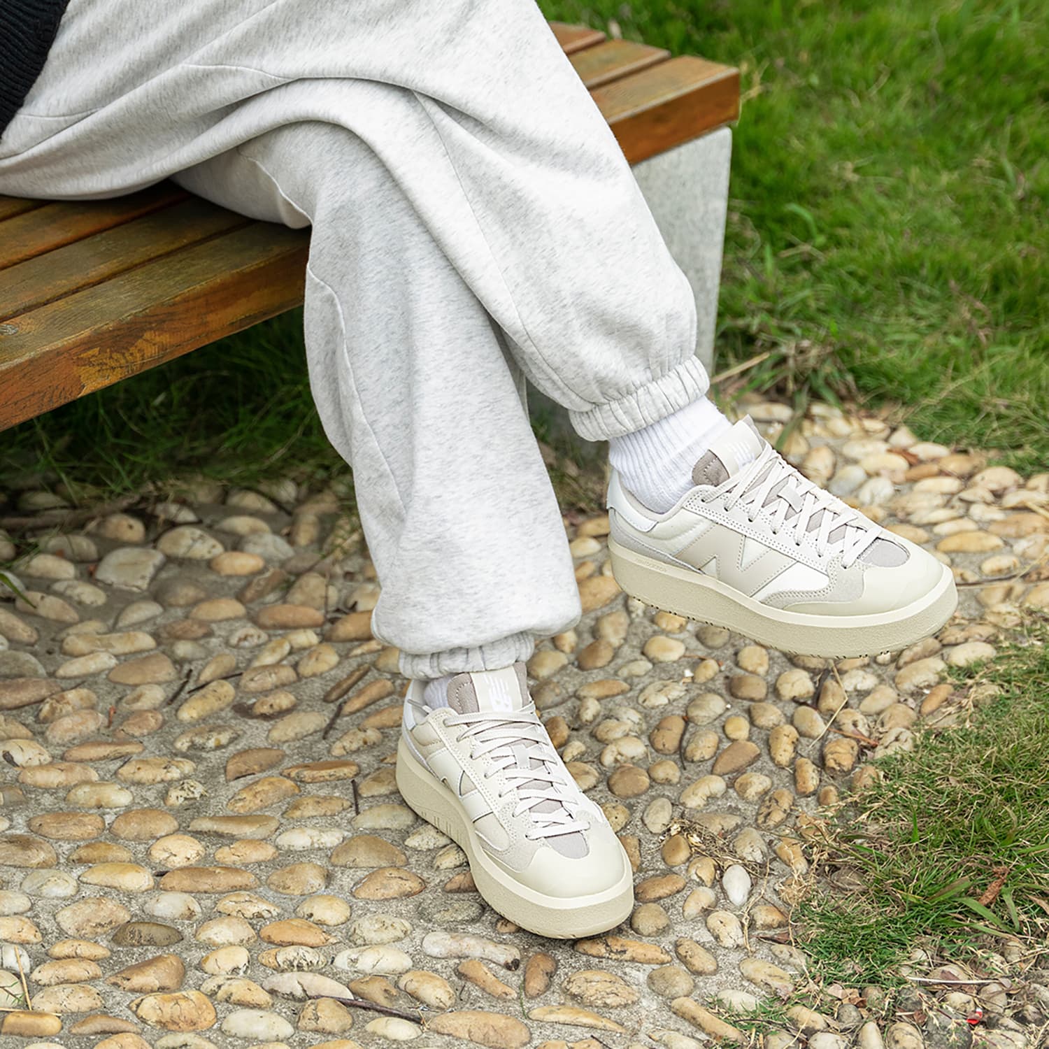 Кроссовки New Balance 302 Grey White - изображение 7