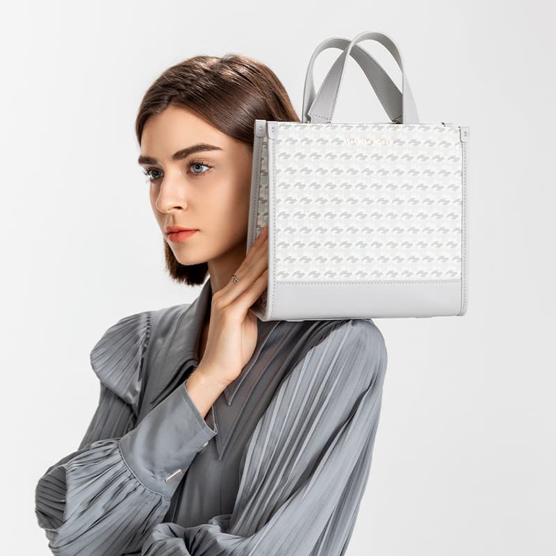 Сумка VANESSA HOGAN VH pvc Tote - изображение 4