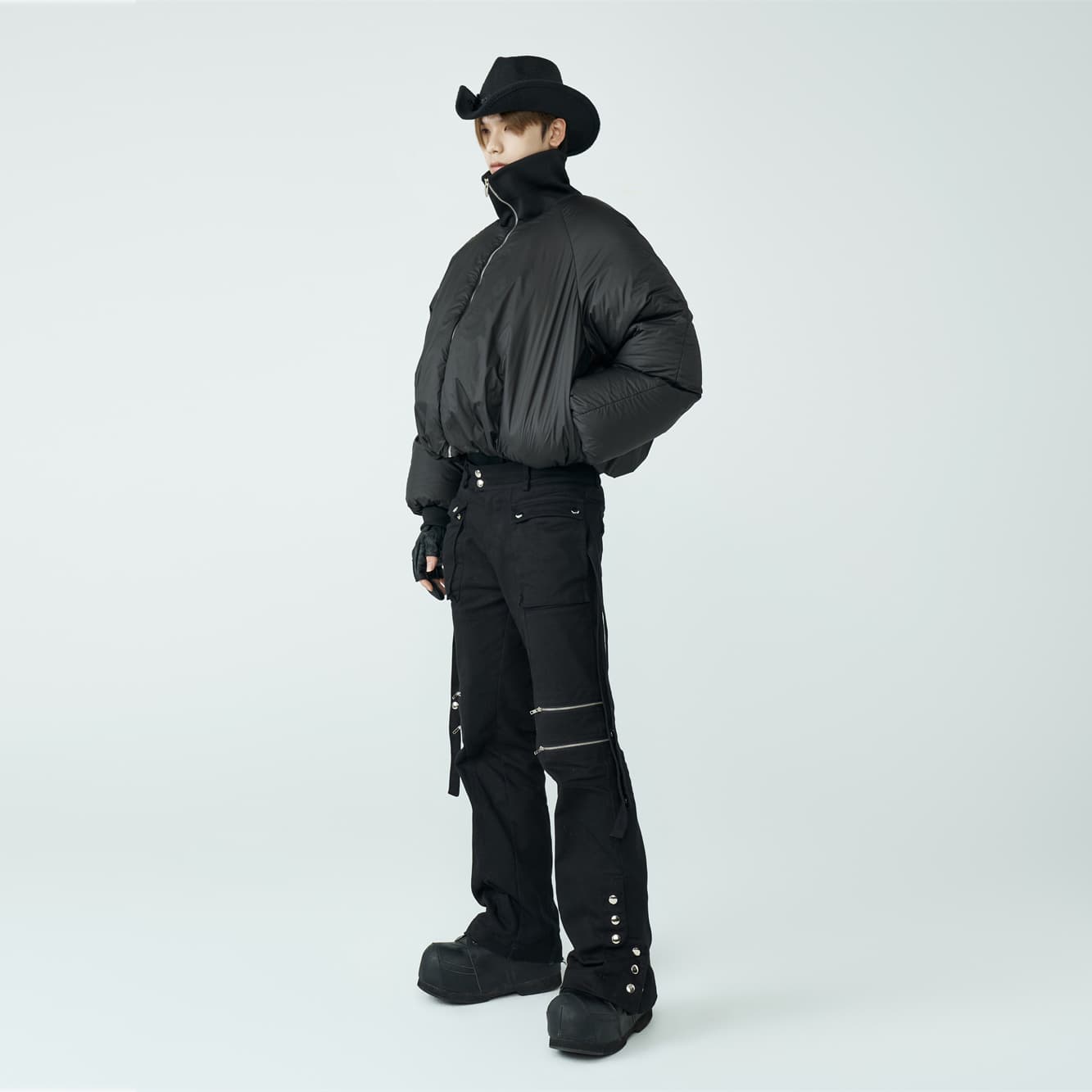 Зимняя куртка FRKM SS22 - изображение 6