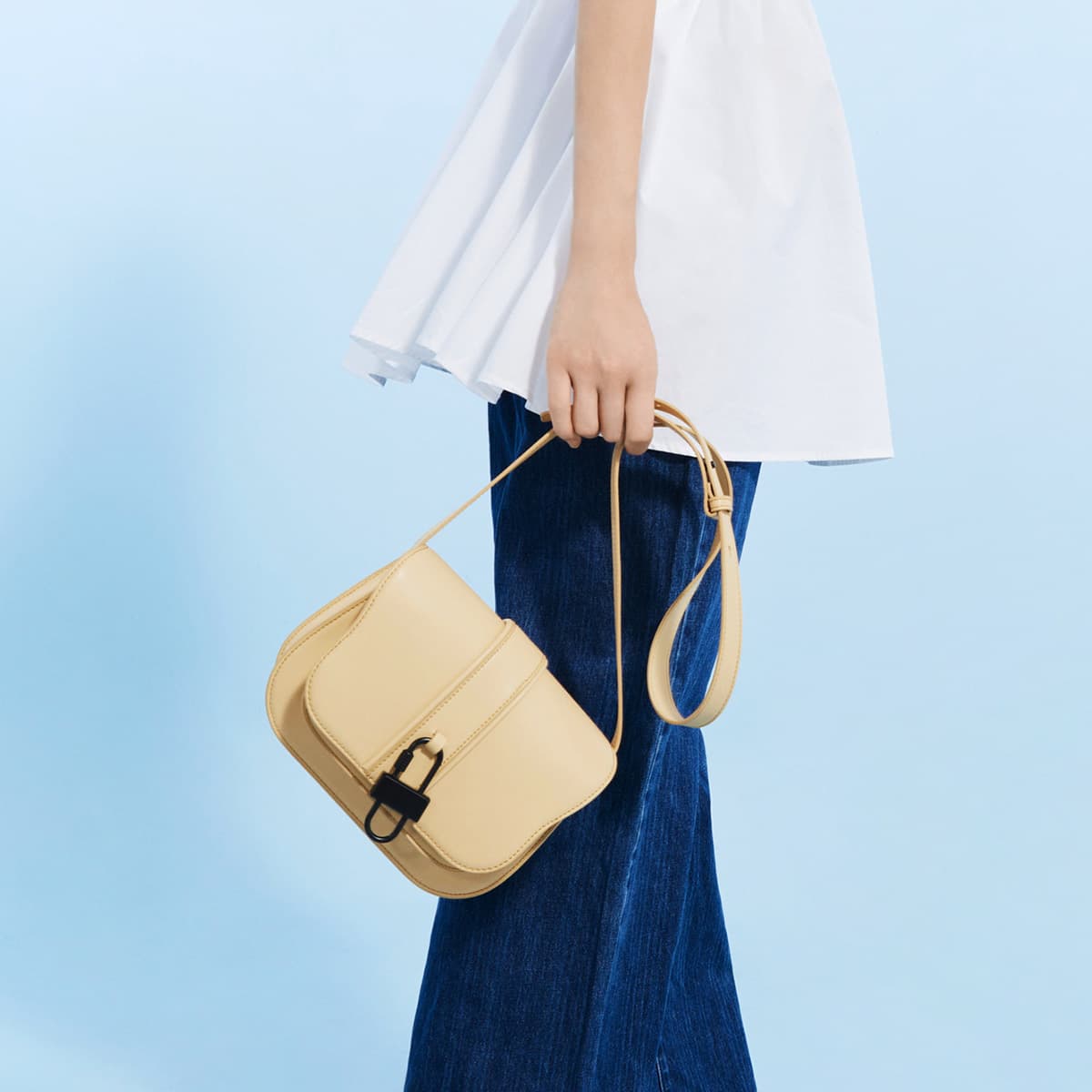 Сумка через плечо Charles & Keith Saddle Bag - изображение 4