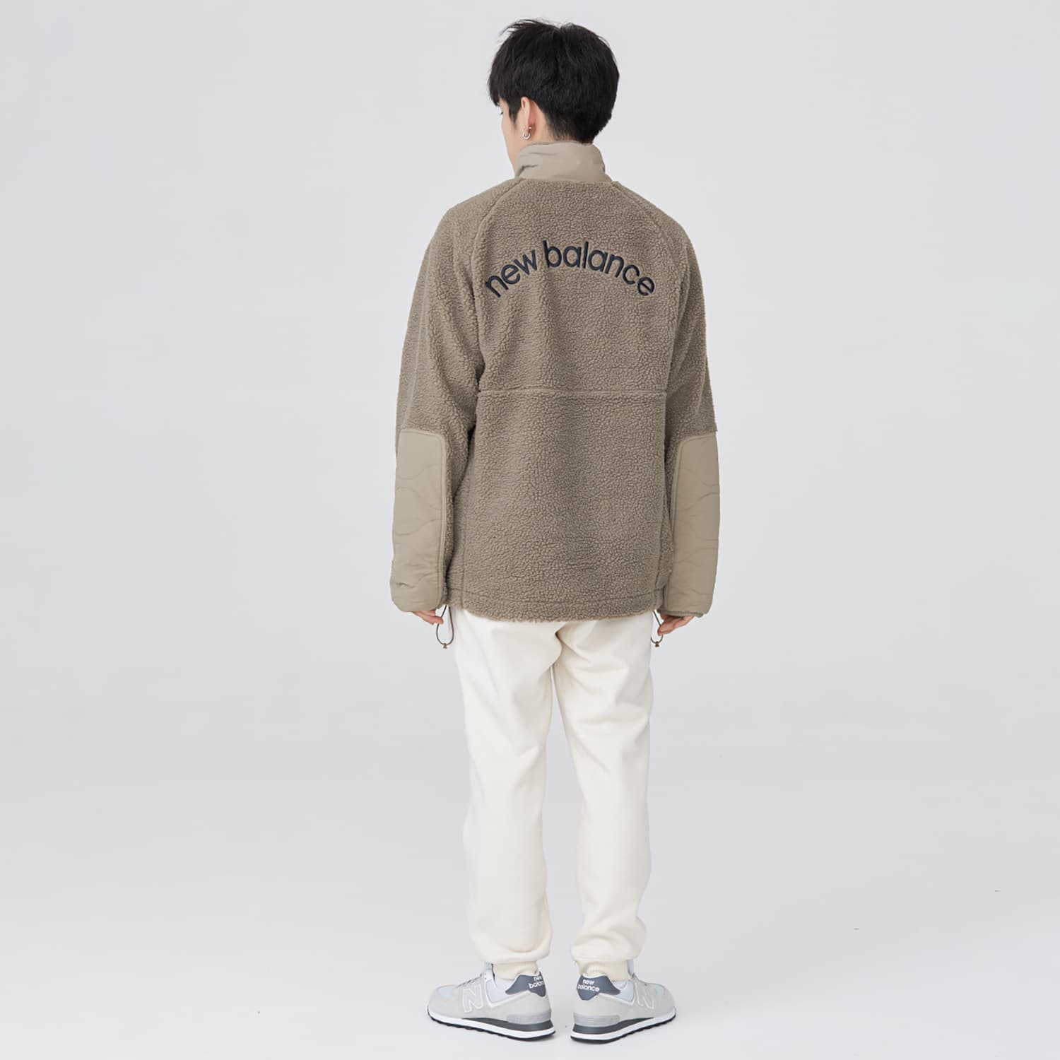 Куртка New Balance Logo - изображение 4