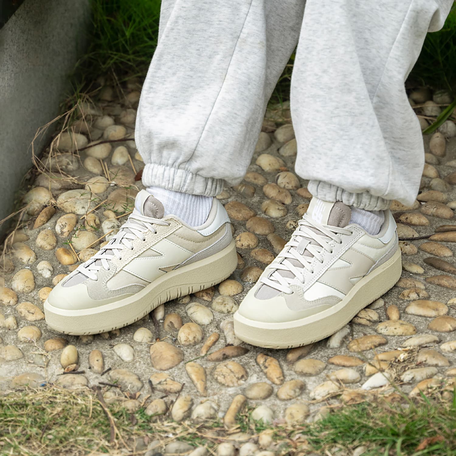 Кроссовки New Balance 302 Grey White - изображение 6