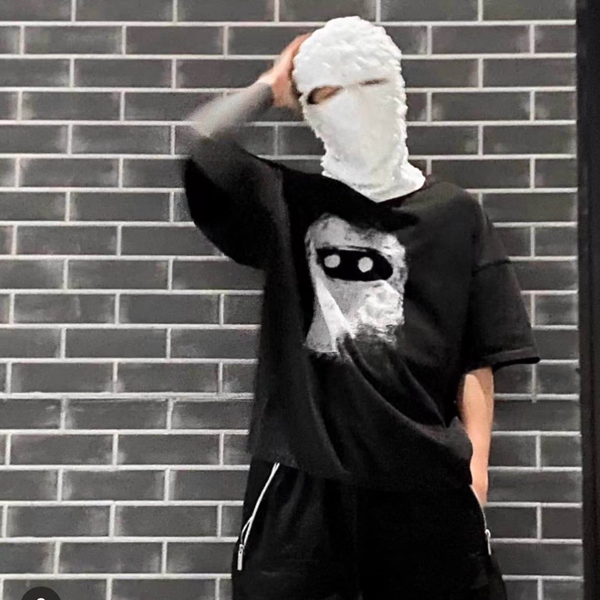 Футболка ARNODEFRANCE Kanye West NFT Graphic Tee - изображение 4