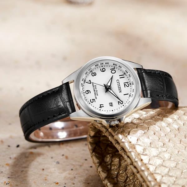 Часы CITIZEN Eco Drive One 43mm EC1180-14A - изображение 3