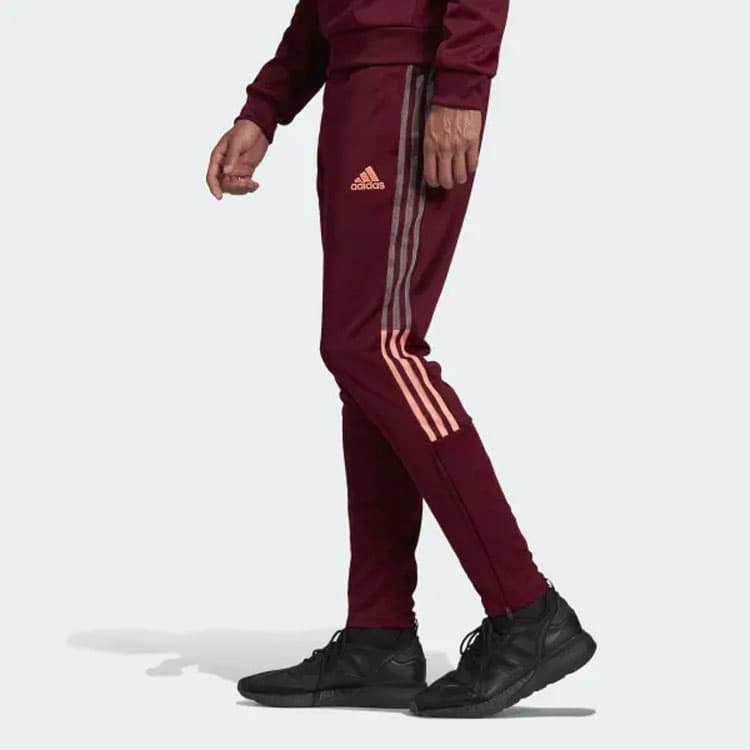 Спортивная одежда adidas Mufc Travel Pnt - изображение 4