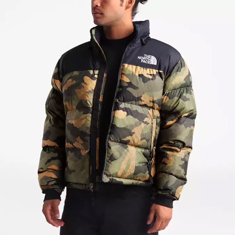 Зимняя куртка The North Face 1996 Retro Nuptse Jacket Green Camo - изображение 3