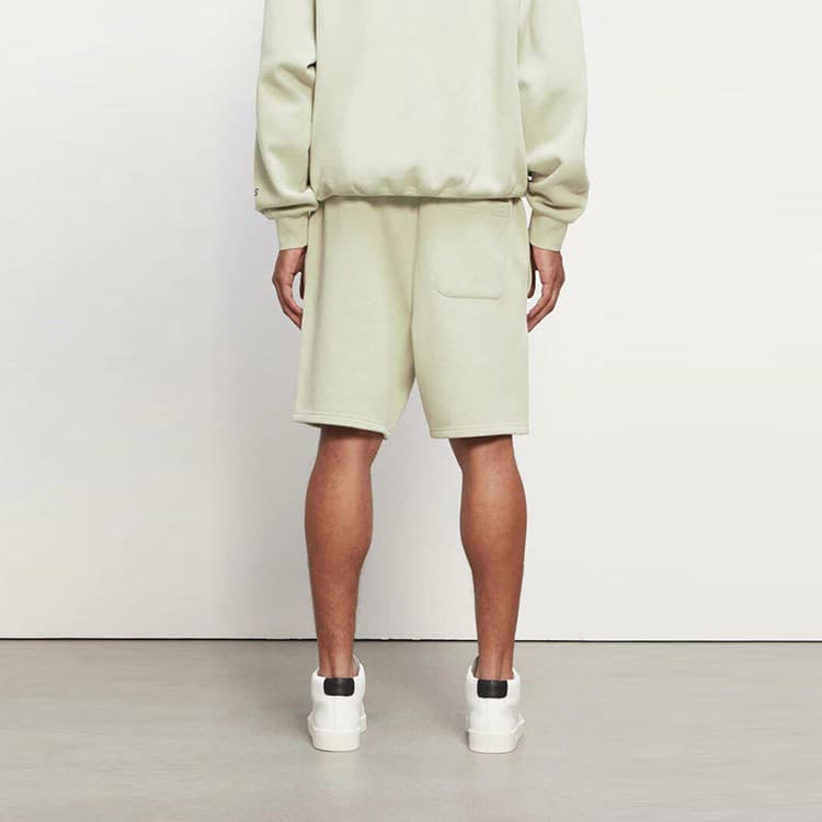 Шорты Fear of God Essentials Sweat Shorts Sage - изображение 3