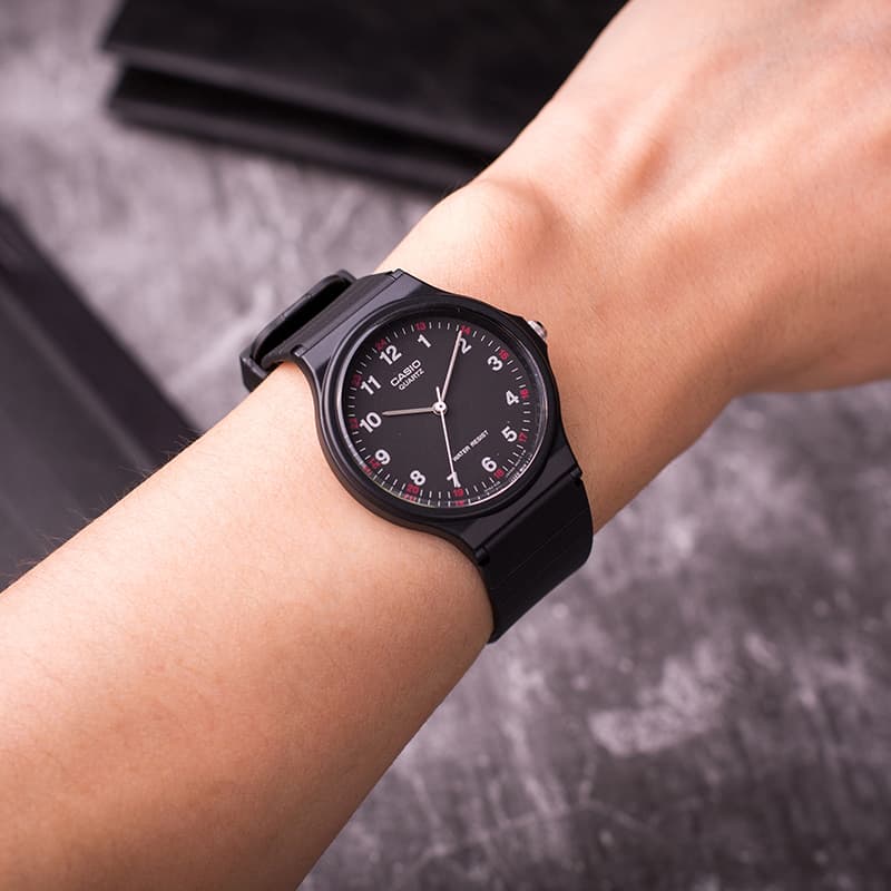 Часы Casio MQ-24-1B - изображение 5
