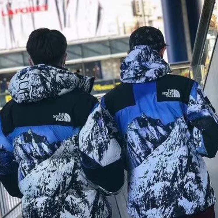 Демисезонная куртка Supreme x The North Face Mountain Parka Blue - изображение 4