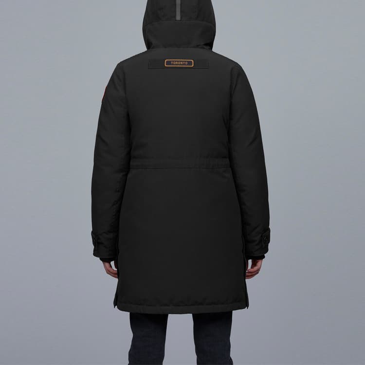 Пуховик Canada Goose - изображение 9