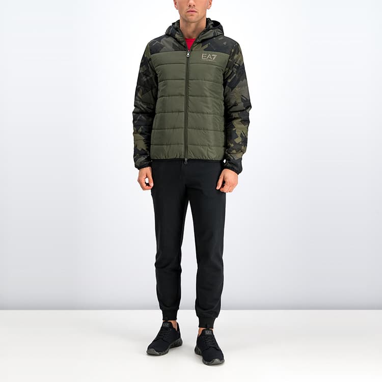 Зимняя куртка пуховик Emporio Armani EA7 - изображение 6