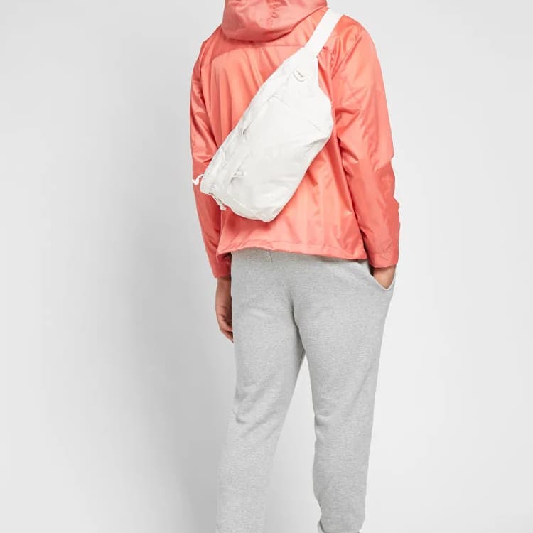 Поясная сумка Nike Tech Hip Pack - изображение 5