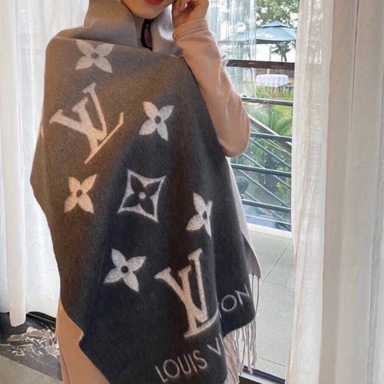 Шарф Louis Vuitton Classic Logo Cashmere Scarf Gray Black - изображение 3