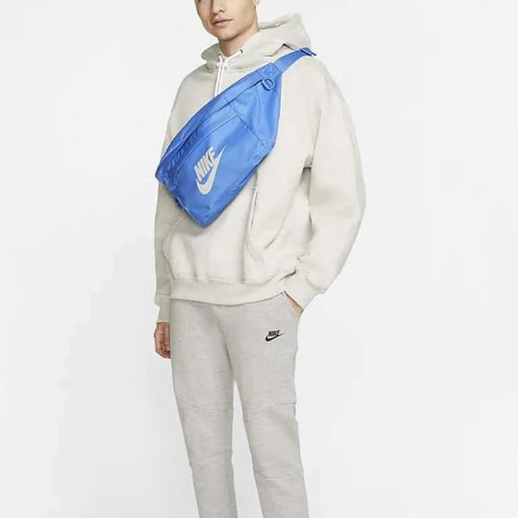 Поясная сумка Nike Tech Hip Pack Blue - изображение 6