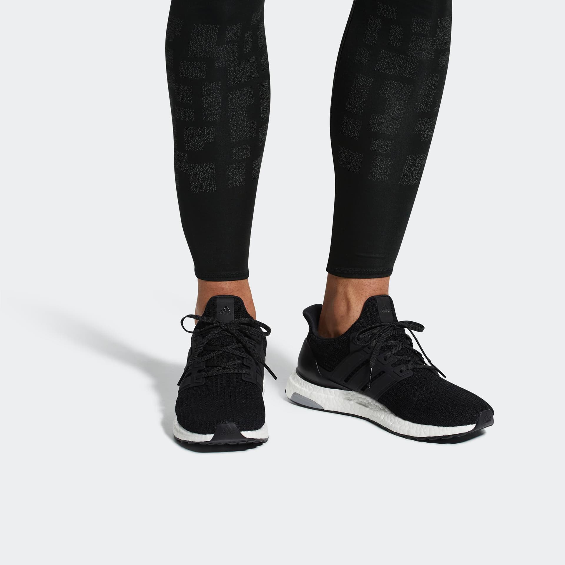 Кроссовки для бега adidas Ultraboost 4.0 - изображение 7