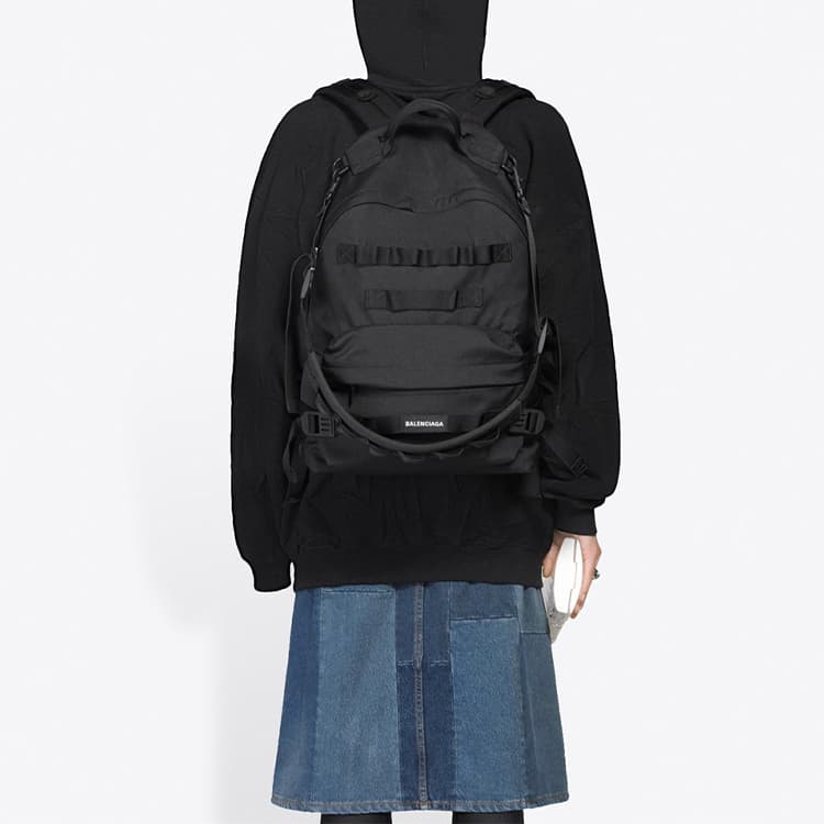 Худи Balenciaga Multilingual Logo Hoodie Black - изображение 4
