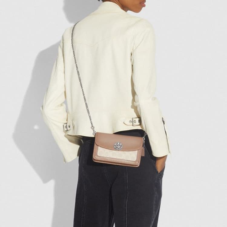 Сумка через плечо COACH Parker 18 - изображение 6