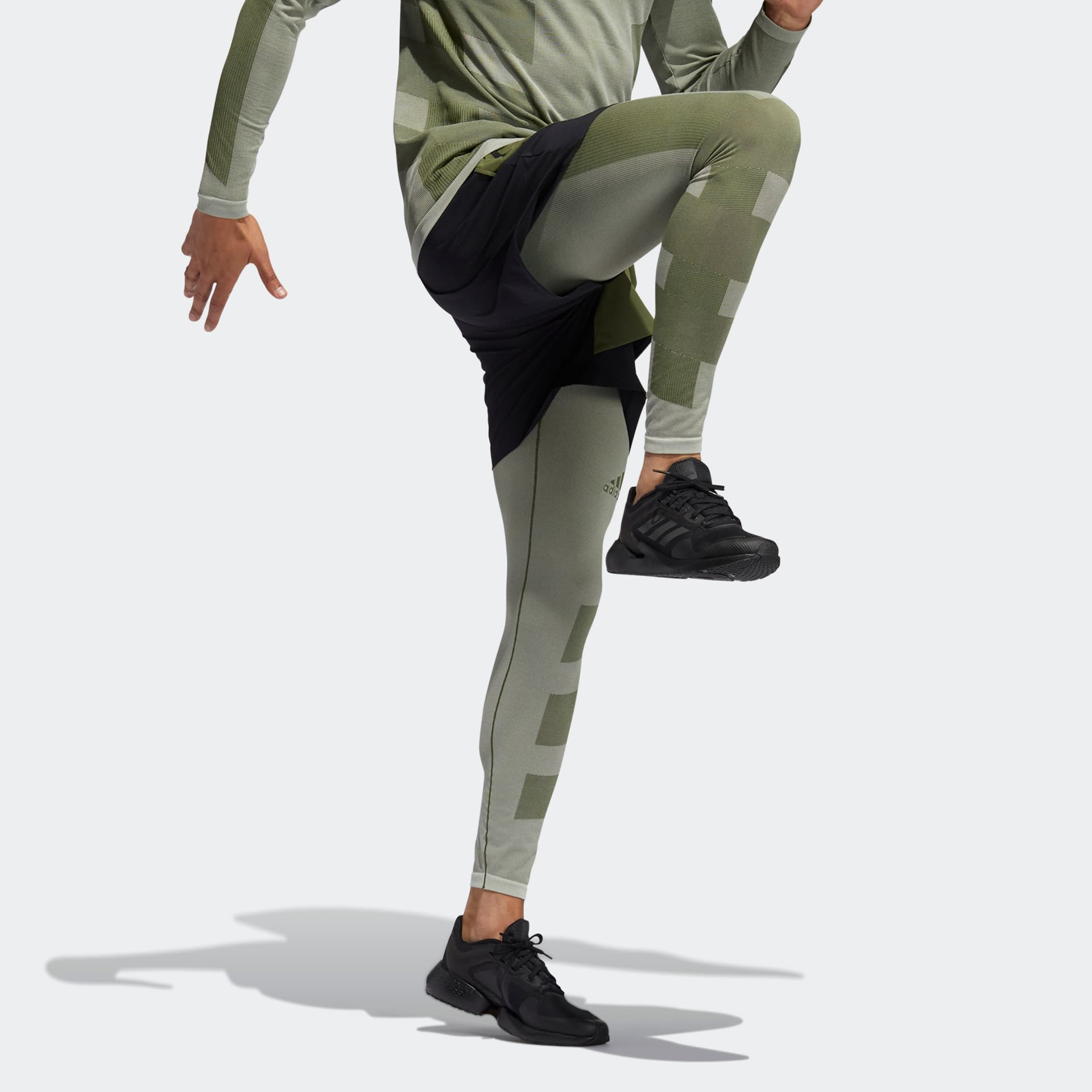 Тренировочные штаны adidas Stu Tech Short - изображение 6