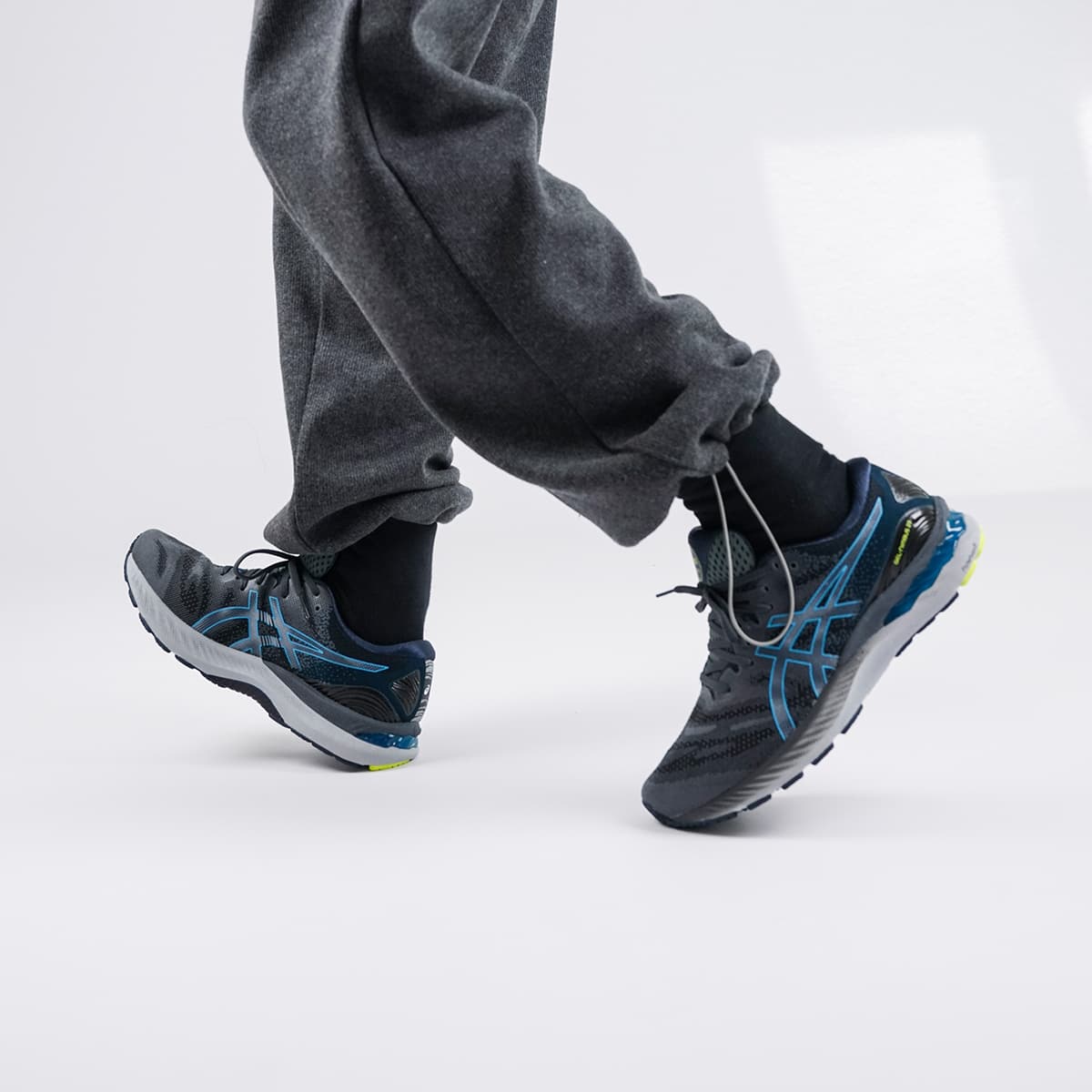 Кроссовки для бега Asics GEL-Nimbus 23 - изображение 9