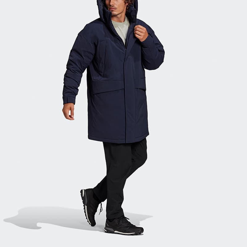 Зимняя куртка adidas - изображение 4