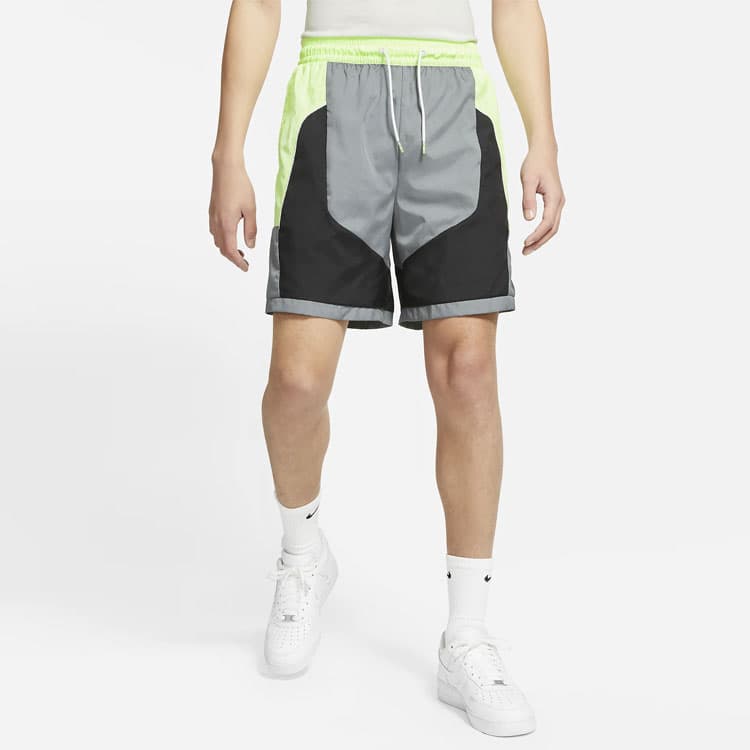 Тренировочные штаны Nike Throwback Shorts - изображение 4