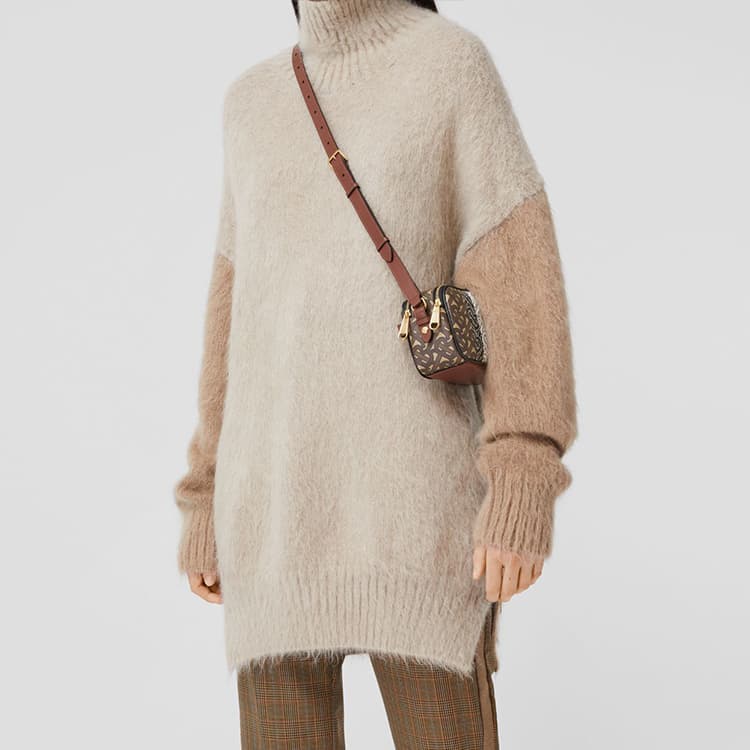 Сумка через плечо Burberry - изображение 9