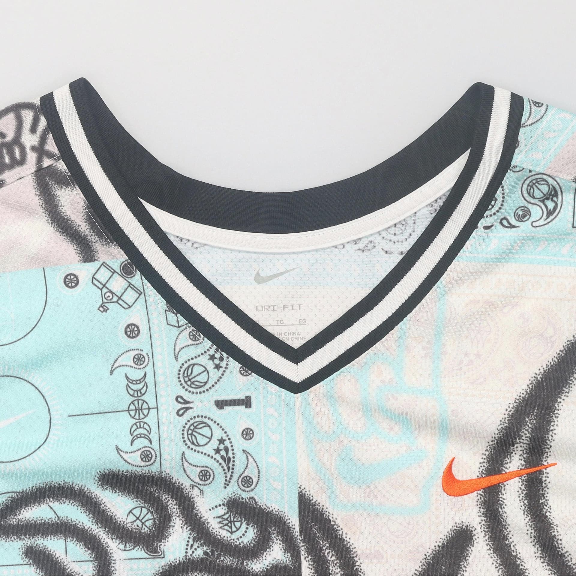Баскетбольная майка Nike DNA "CHBL" - изображение 6