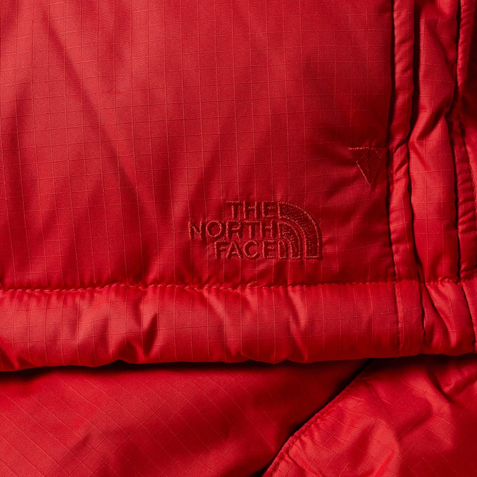 Куртка The North Face Sierra Down Short Jacket Red - изображение 3