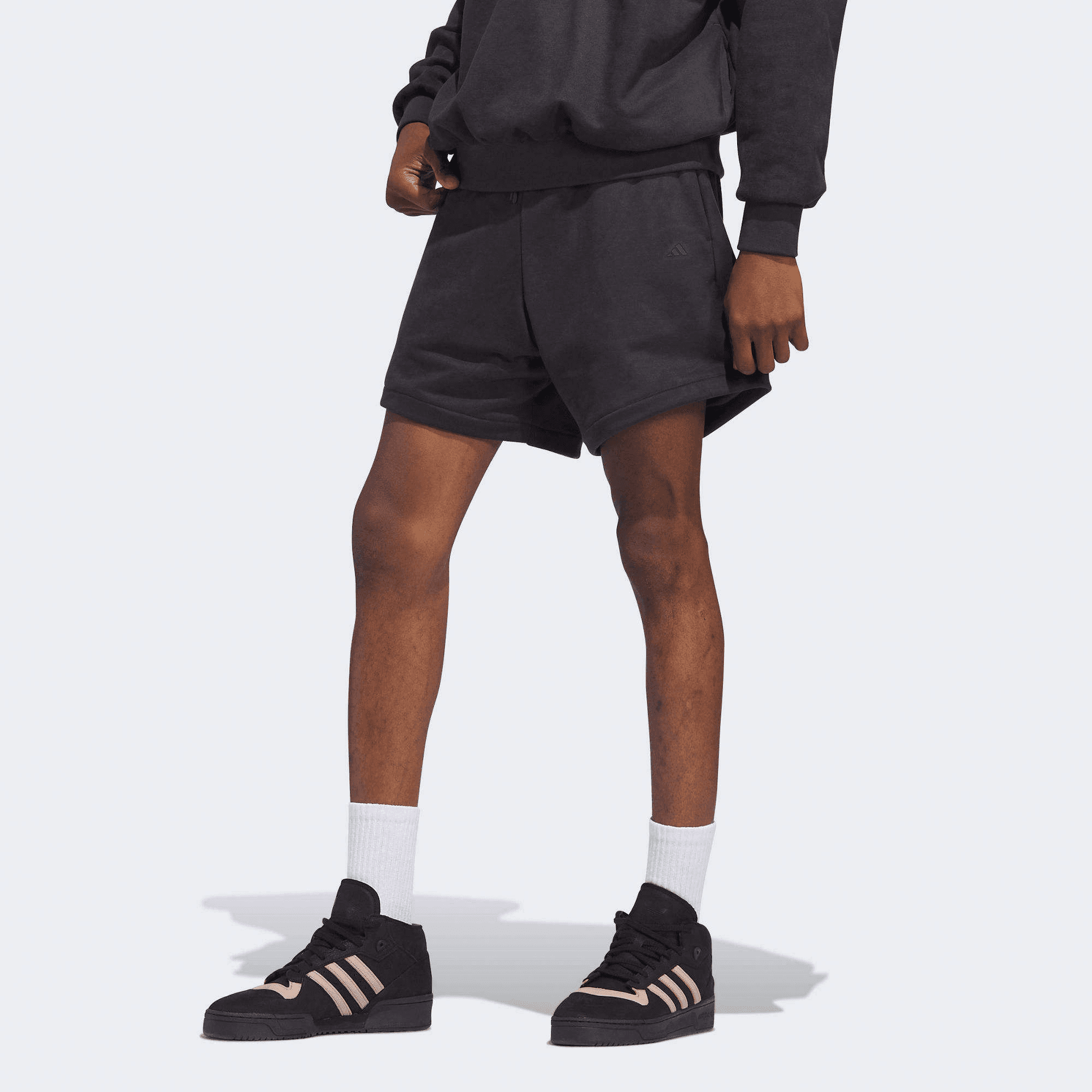 Баскетбольные шорты adidas The 2024 Collection Chapter 01 Basketball Pants Carbon Black - изображение 2