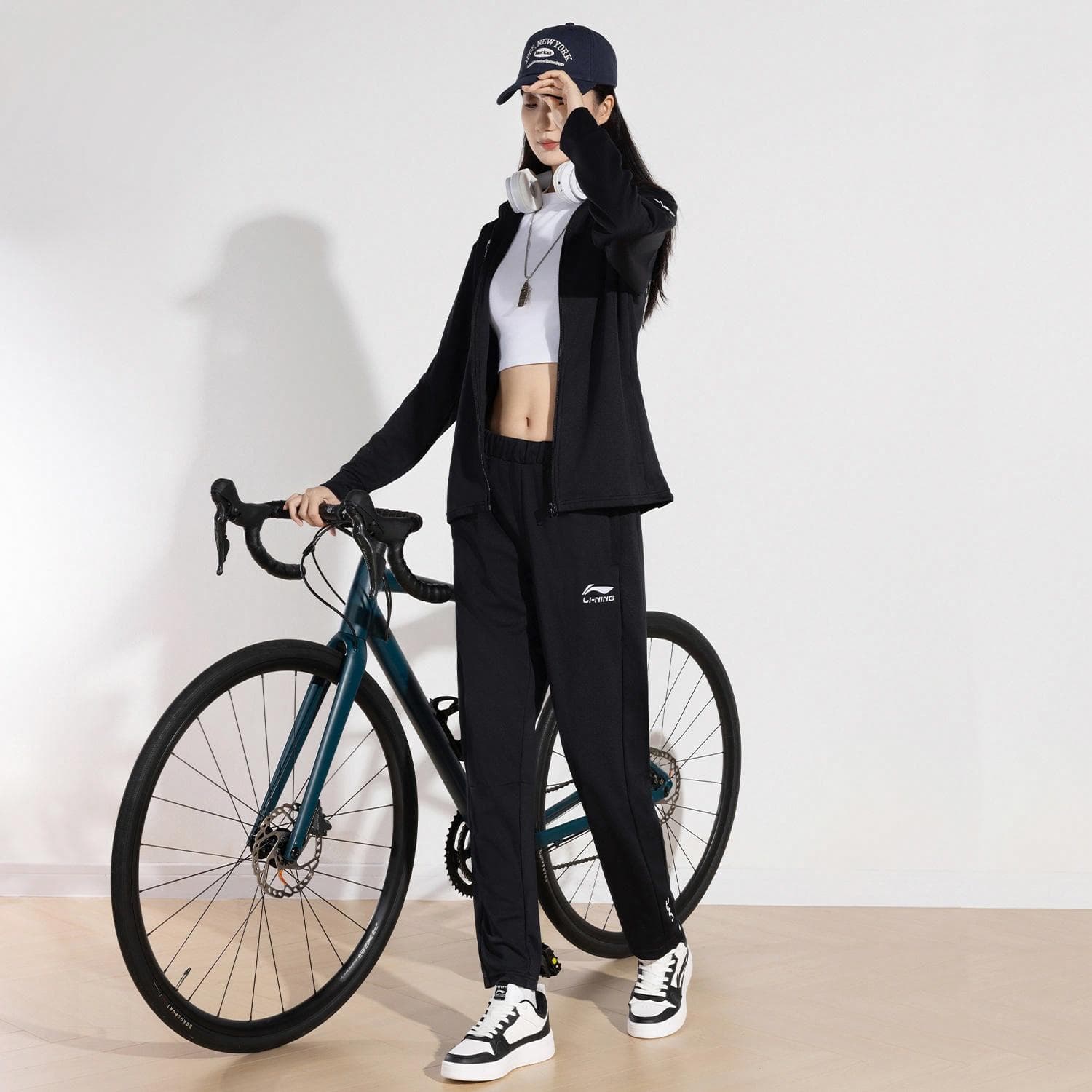 Спортивный костюм LiNing - изображение 3
