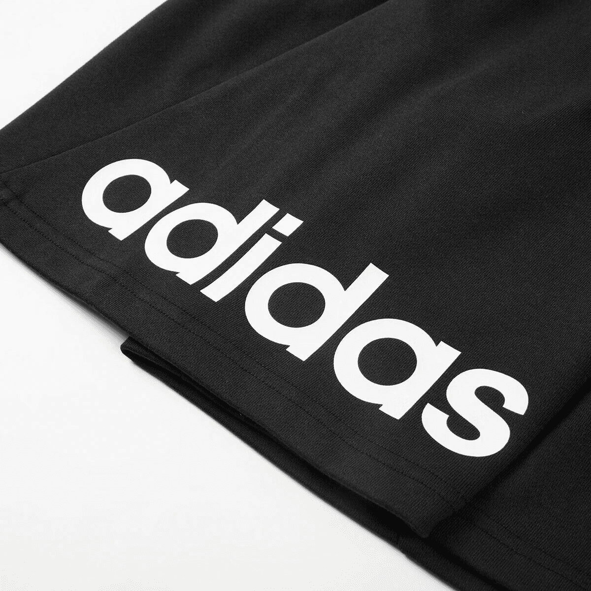 Шорты adidas - изображение 3