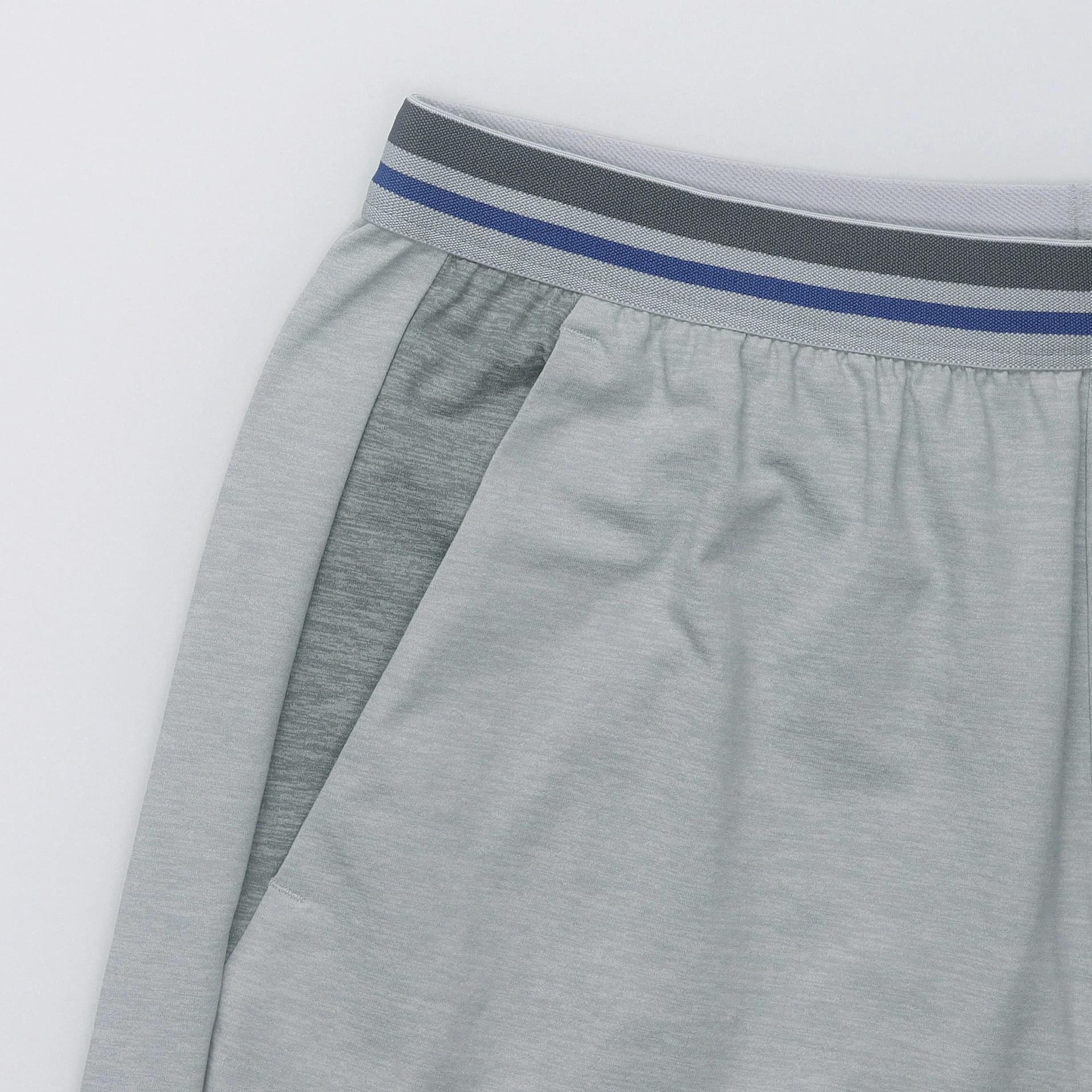 Шорты UNIQLO JW Anderson x Roger Federer SS24 - изображение 4