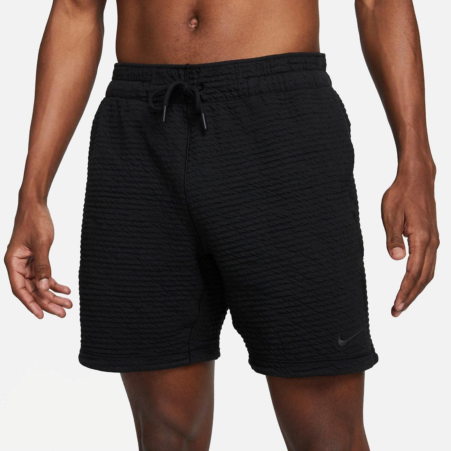 Тренировочные штаны Nike Yoga Dri-FIT Shorts - изображение 4