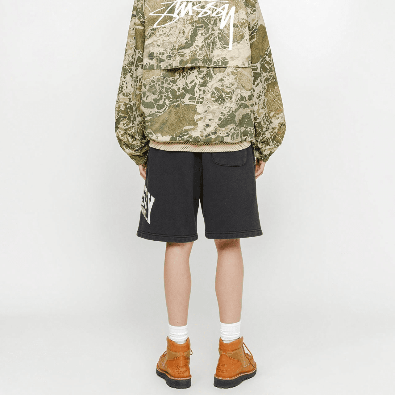 Шорты Stussy SS24 FLEECE SHORT INTERNATIONAL Logo - изображение 4